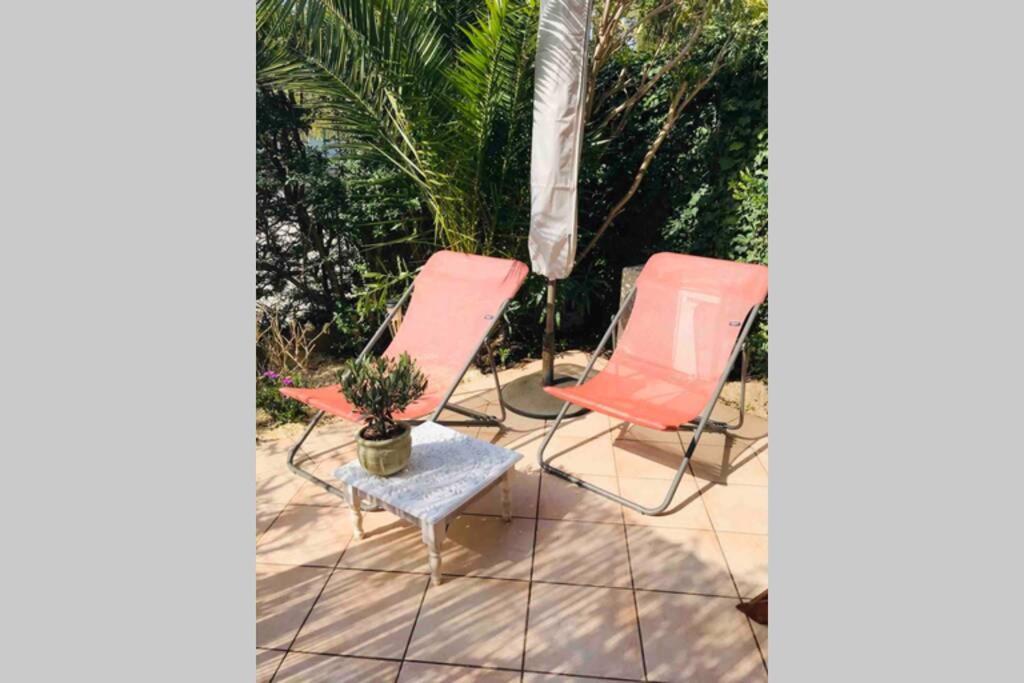 La Petite Pinede Studio Climatise Proche Plage Sanary-sur-Mer Ngoại thất bức ảnh