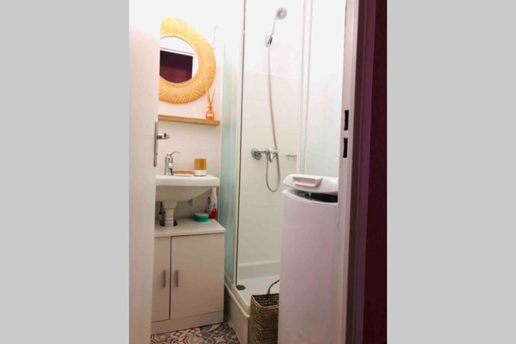 La Petite Pinede Studio Climatise Proche Plage Sanary-sur-Mer Ngoại thất bức ảnh
