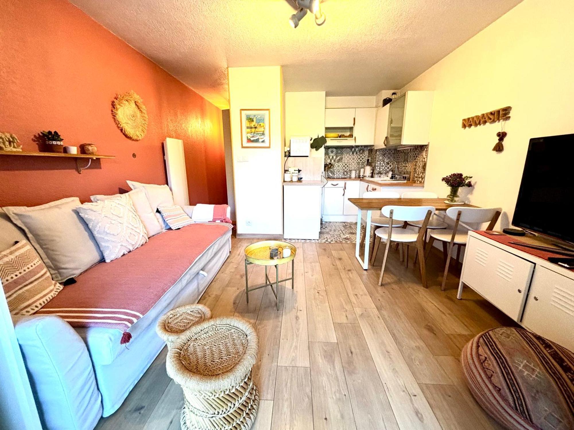 La Petite Pinede Studio Climatise Proche Plage Sanary-sur-Mer Ngoại thất bức ảnh